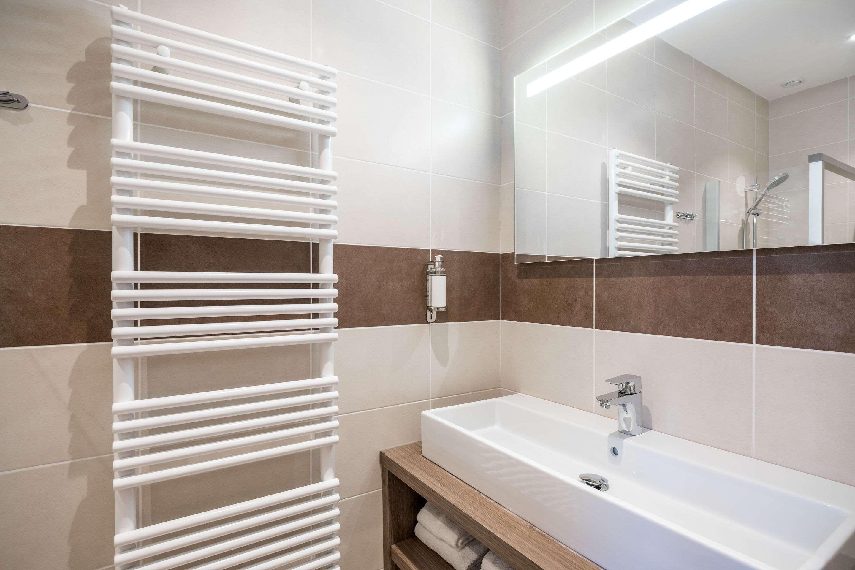 The Originals City, Hotel Regina, Perigueux Exterior photo
